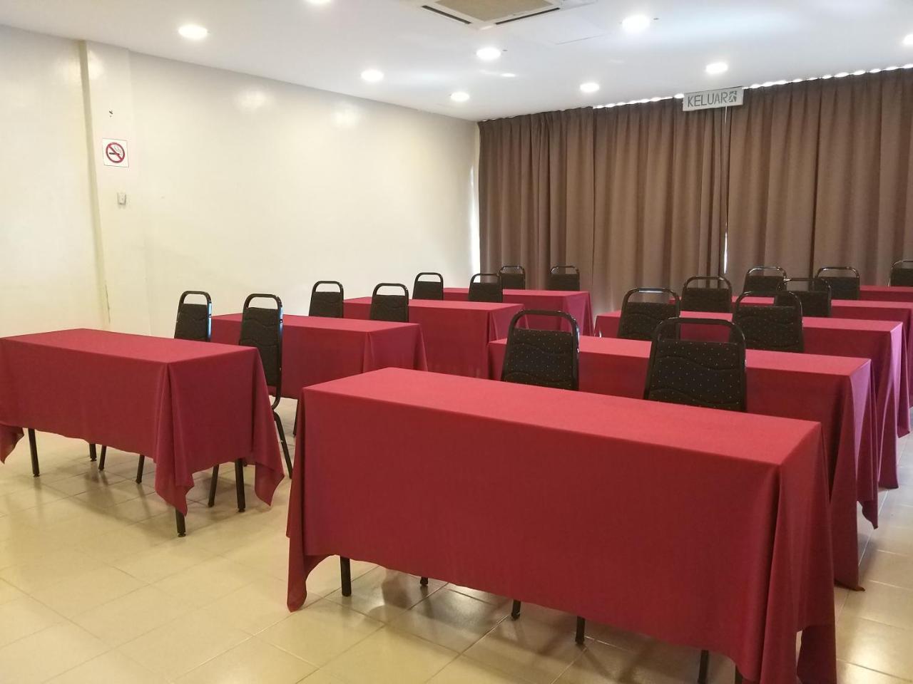 호텔 젤라이 라웁 외부 사진